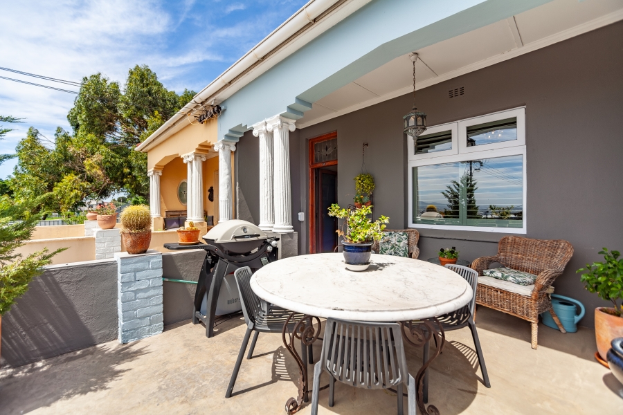 3 Bedroom Property for Sale in Woodstock Western Cape